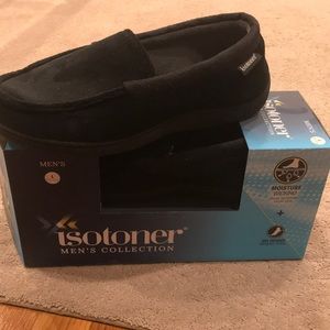 Men’s isotoner slippers
